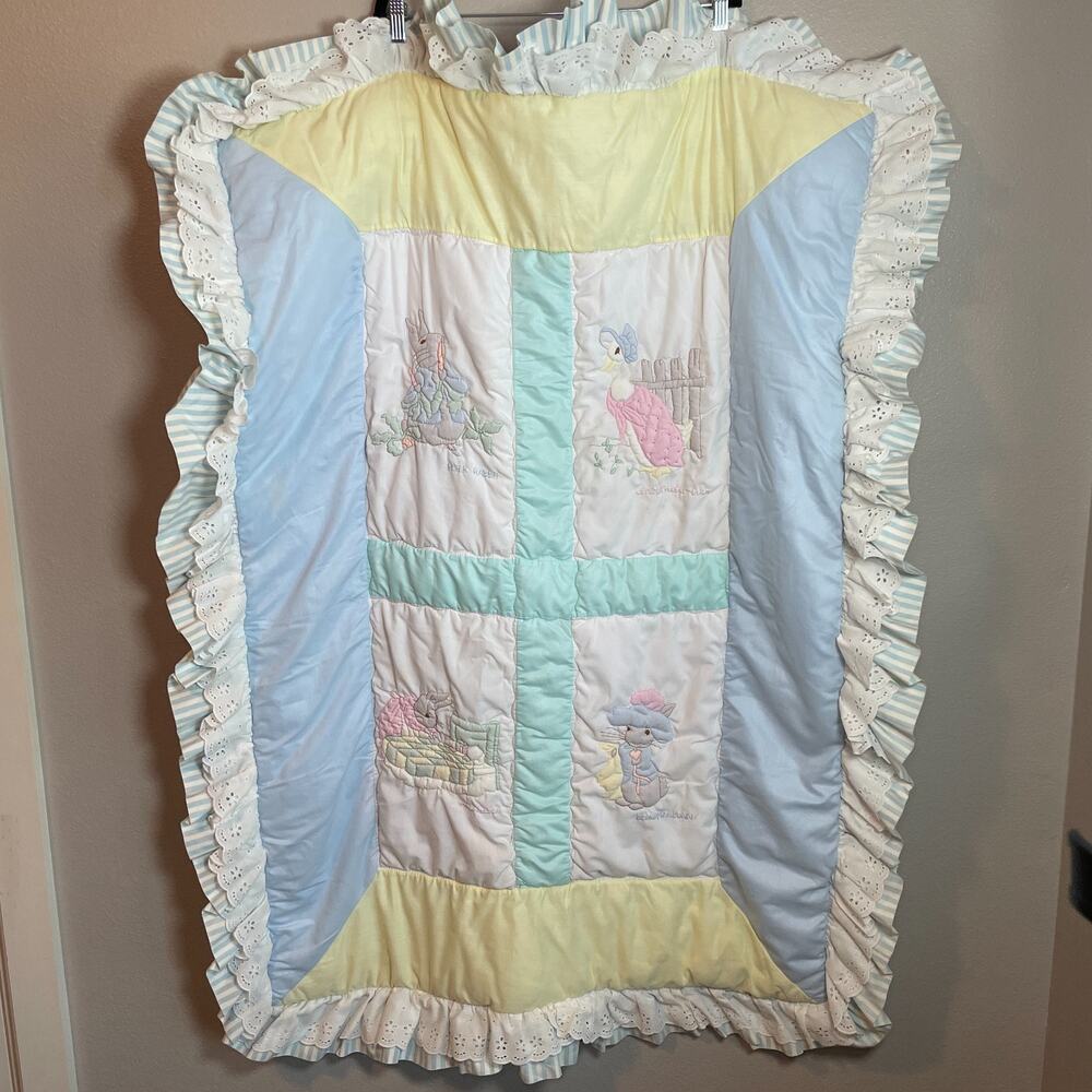 Vintage Beatrix Potter Quiltex Peter Rabbit Baby Crib Comforter 39 x 51 in